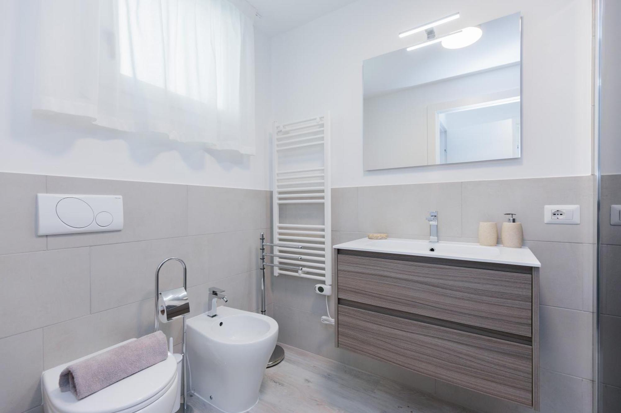 Wave Island! Luxury Resort A Jesolo - Piscina E Park Free! 외부 사진